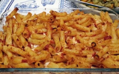 Pasta al forno pomodoro e mozzarella